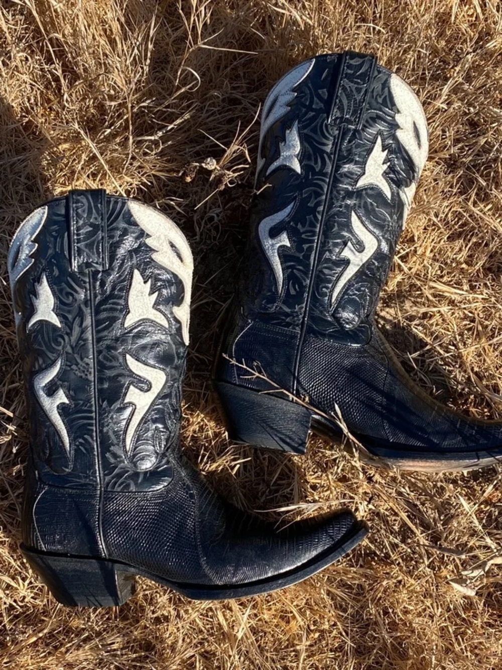 Vintage Frye Lily Cowboy Boots - Picture 2 of 15